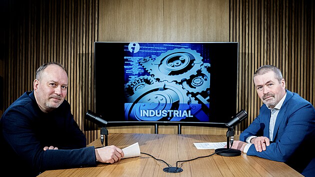 Hostem po�adu Industrial byl Luk� Tane�ek - pr�myslov� designer, dvojn�sobn� dr�itel ceny Red Dot Design Awards, pro kop�ivnickou automobilku Tatra Trucks navrhl kabinu nov� �ady Force