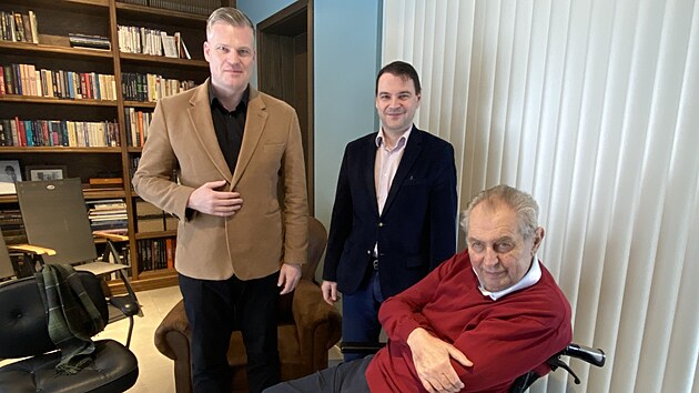 Setk�n� exprezidenta Milo�e Zemana s ministrem zahrani�� Petrem Macinkou a poslancem Filipem Turkem. (31. ledna 2026)