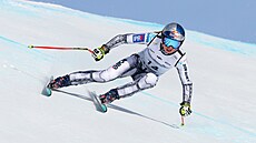 Ester Ledecká jede super-G b�hem Sv�tového poháru v Crans Montan�.