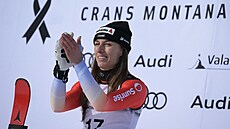 Malorie Blancová po výh�e v super-G Sv�tového poháru v Crans Montan�.