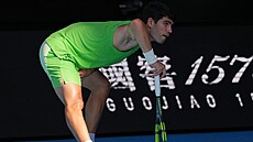 Carlose Alcaraze trápí v semifinále Australian Open zran�ní.