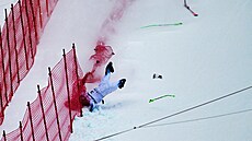 Norka Marte Monsenová b�hem sjezdu v Crans Montan�