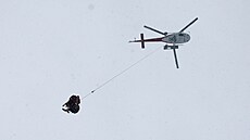 Ameri�anka Lindsey Vonnová byla po sjezdu v Crans Montan� transportována...