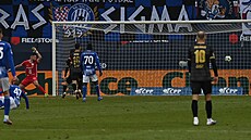 Hradec Králové inkasuje gól v utkání s Olomoucí.