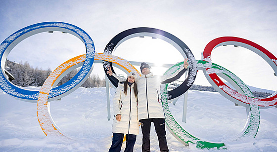 Zlatá olympijská medailistka Zuzana Mad�rová s trenérem Ev�enem Mare�em.