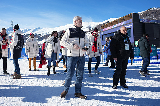Prezident Petr Pavel v Livignu sledoval finálové jízdy paralelního ob�ího...