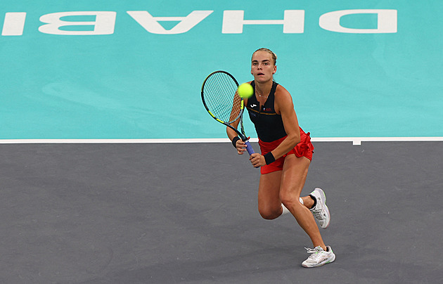 Fantastický úspěch tenistky Bejlek. V Abú Zabí došla z kvalifikace až k titulu