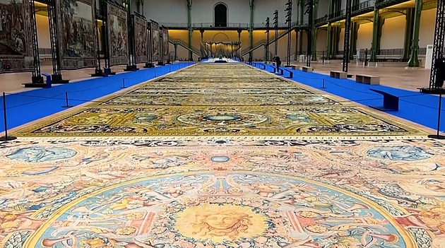 Zlatá cesta ke králi. Paříž vystavuje zapomenutý poklad Ludvíka Velikého