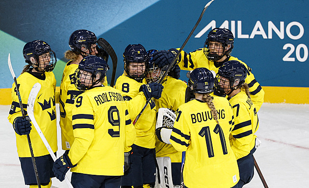 Hokejistky zaskočil rozbitý záchod, chtěly pomoc od soupeřek. Slyšely rázné Nein!