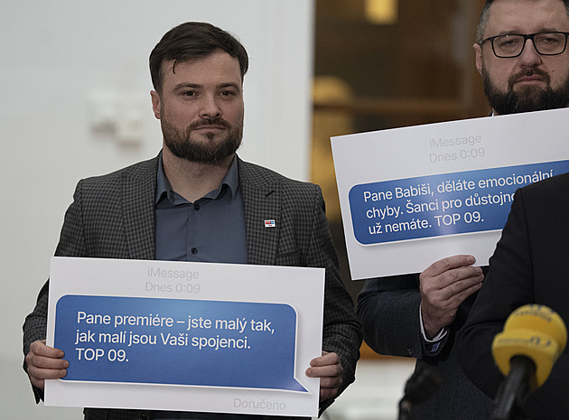 TOP 09 paroduje Macinkovu SMS. Havel ji pošle premiéru Babišovi