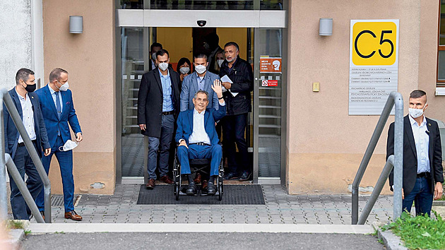 Dvoumilimetrový nádor rozjede hormony tak, že pacienta zničí, líčí neurochirurg