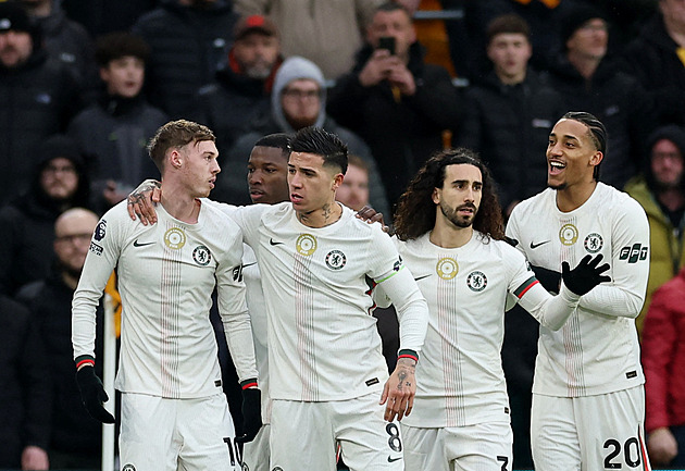 ONLINE: Chelsea hraje proti Leedsu, pak West Ham doma vyzve Manchester United