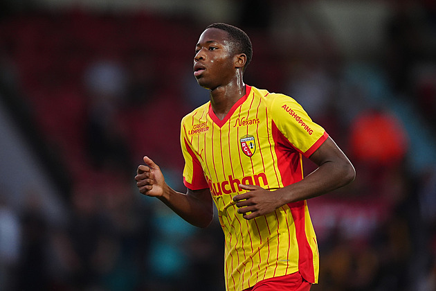 Další Jihoameričan ve Spartě. Z elitního klubu z Francie přichází stoper Chavéz