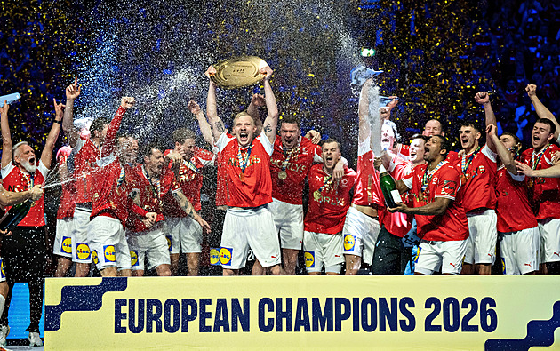 Zlatý Herning. Dánové ovládli házenkářské ME, v domácím finále přetlačili Německo