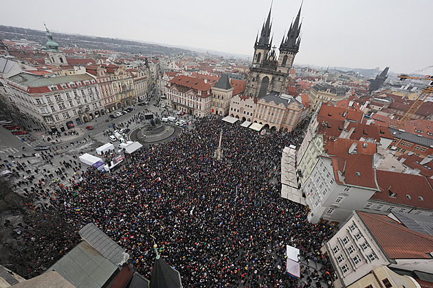Názor na spolek Milion chvilek rozděluje Čechy, vyplývá z průzkumu