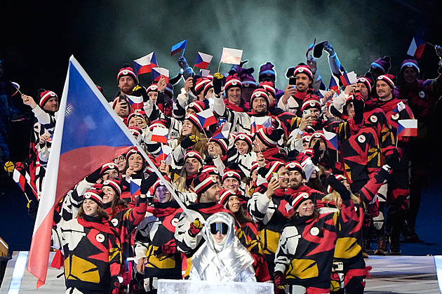 Rozpačitý výkon Mariah Carey. Fanoušci kritizují její vystoupení na zahájení her