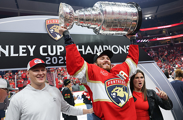 Nejnebezpečnější práce? Hrát za Floridu. Šampioni bez play off ale nadále věří