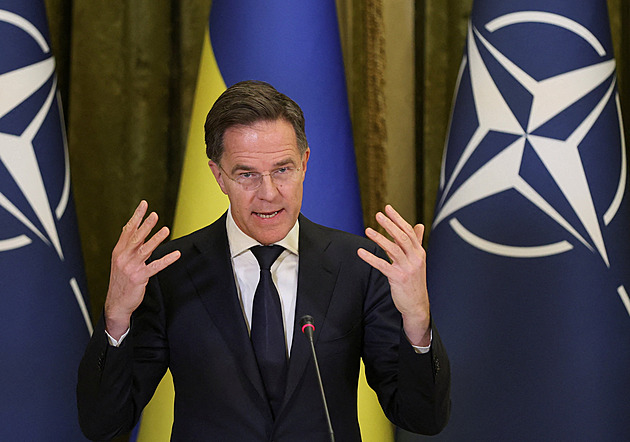 NATO překvapuje neúměrný počet ruských padlých. Ukrajinský kolaps letos nečeká