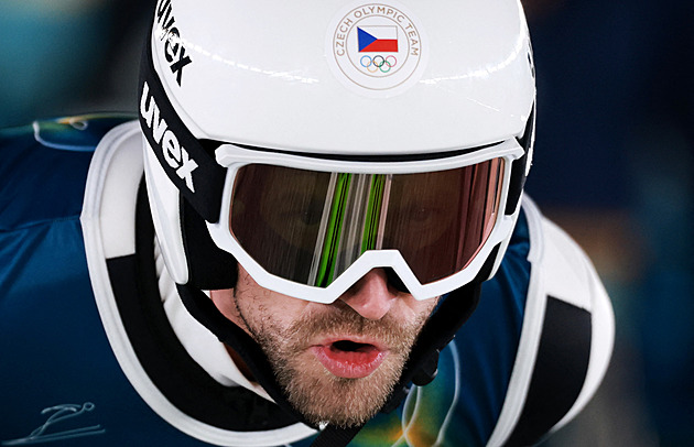 Střední můstek senzačně ovládl Raimund, Prevc bez medaile, Koudelka čtyřicátý