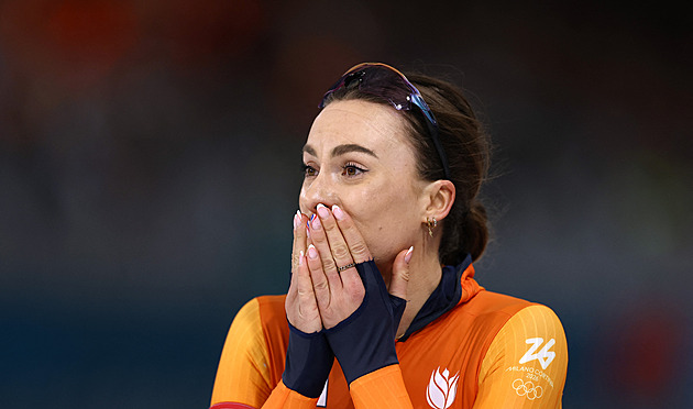 Zdráhalová desátá na kilometru, slaví Leerdamová v olympijském rekordu