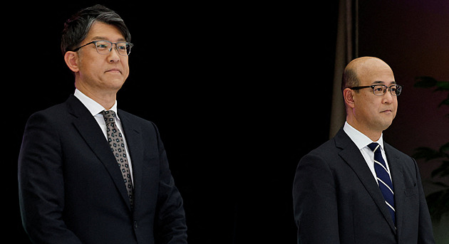 Střídání stráží v čele Toyoty. Šéfa automobilky nahradí finanční ředitel