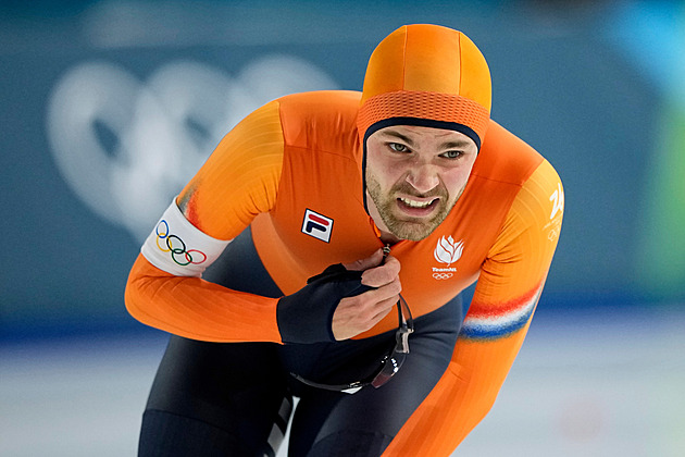 Rychlobruslení ONLINE: Jílek průběžně druhý, zbývá poslední rozjížďka