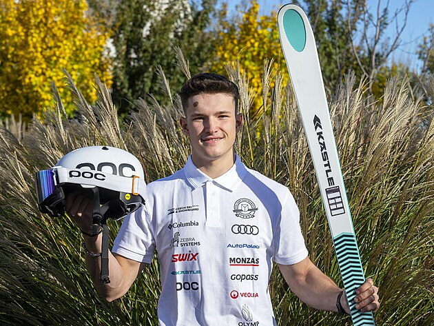 Akrobatick� ly�a� Maty� Kroupa.