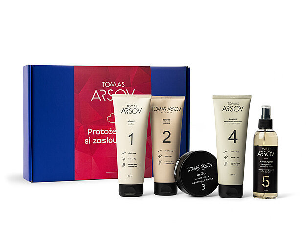 Valent�n jako oslava sebel�sky.