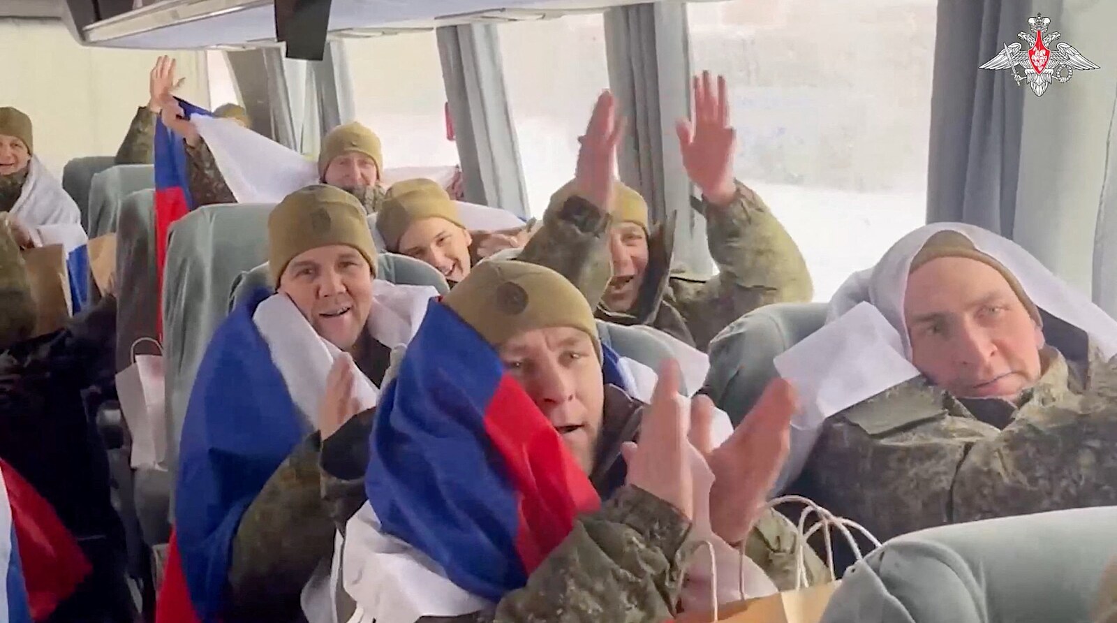 Rusové a Ukrajinci provedli velkou výměnu zajatců. Zelenskyj ohlásil další jednání