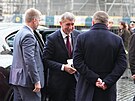 Tisková konference Andreje Babi�e v Itálii. Tam nav�tívil italskou premiérku...