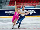 Natálie a Filip Taschlerovi mají sv�j rytmický tanec na mix písní od Jennifer...