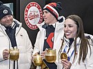 Snowboardistku Zuzanu Mad�rovou, která získala na olympijských hrách v Itálii...
