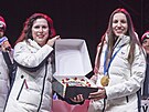 Snowboardistku Zuzanu Mad�rovou, která získala na olympijských hrách v Itálii...
