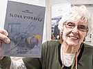 Knihu Slova vypr�v�j� napsala b�val� dlouholet� �editelka libereck� knihovny...