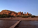 Ait Ben Haddou je tradi�ní opevn�ná osada z nepálených cihel zapsaná na seznamu...