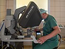 Olomouck� fakultn� nemocnice za�ala p�i operac�ch bypassu vyu��vat robotick�...