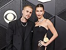 Justin Bieber a Hailey Bieberová na cenách Grammy v Los Angeles (1. února 2026)