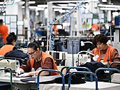 Zam�stnankyn� textilní továrny v tureckém Drinopolu (10. ledna 2026)