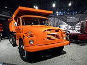 Tatra není jen auto. Je to diagnóza. A muzeum nákla�ák� v Kop�ivnici je její...