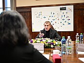 Premiér Andrej Babi� (ANO) nav�tívil Psychiatrickou nemocnici Bohnice. (6....