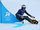 Ester Ledecká v kvalifikaci paralelního ob�ího slalomu snowboardistek.