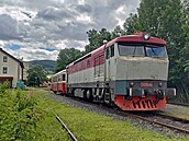 Lokomotiva T478.1146 spole�nosti Retrolok ve stanici T�emo�nice