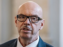 Ve Strakov� akademii se se�la vláda. Ta mimo jiné projedná návrh zákona o...