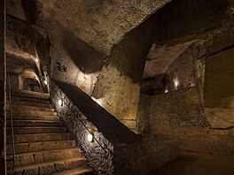 A roce 1647 modrá krev málem tekla. Místokrál Neapole tehdy uvízl ve svém...