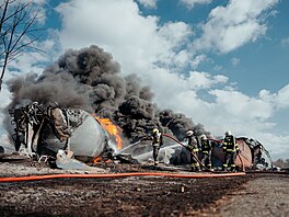 Fotografie vznikly p�ímo v míst� zásahu a b�hem následné dokumentace události,...