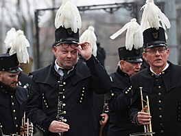 Záv�re�ný pochod horník� a jejich p�íznivc� centrem Ostravy k ukon�ení t�by...