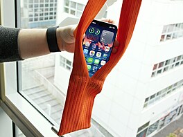 Ochranné pouzdro pro iPhone 17 z AliExpressu