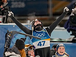 Olympijskou v�t�zkou ve skoc�ch na ly��ch se stala norsk� z�vodnice Anna Odine...