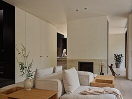 M�kké textilie a látky spole�n� s nádhernou d�ev�nou podlahou dodávají...