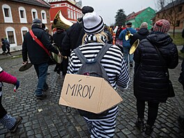 Obdobím masopustu se v �ir�ím smyslu nazývá doba od svátku T�í král� do...